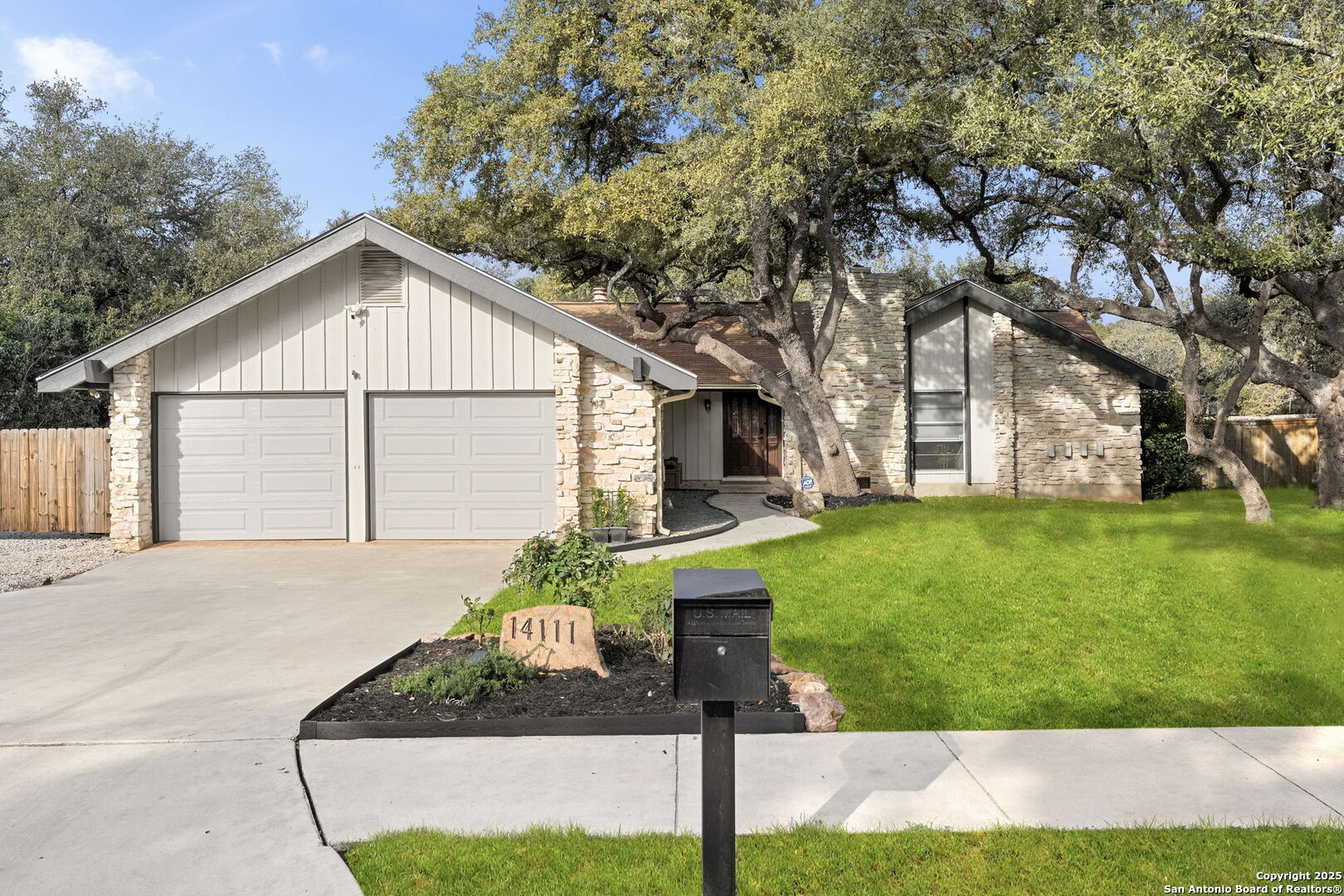 14111 Parksite Woods San Antonio TX 78249