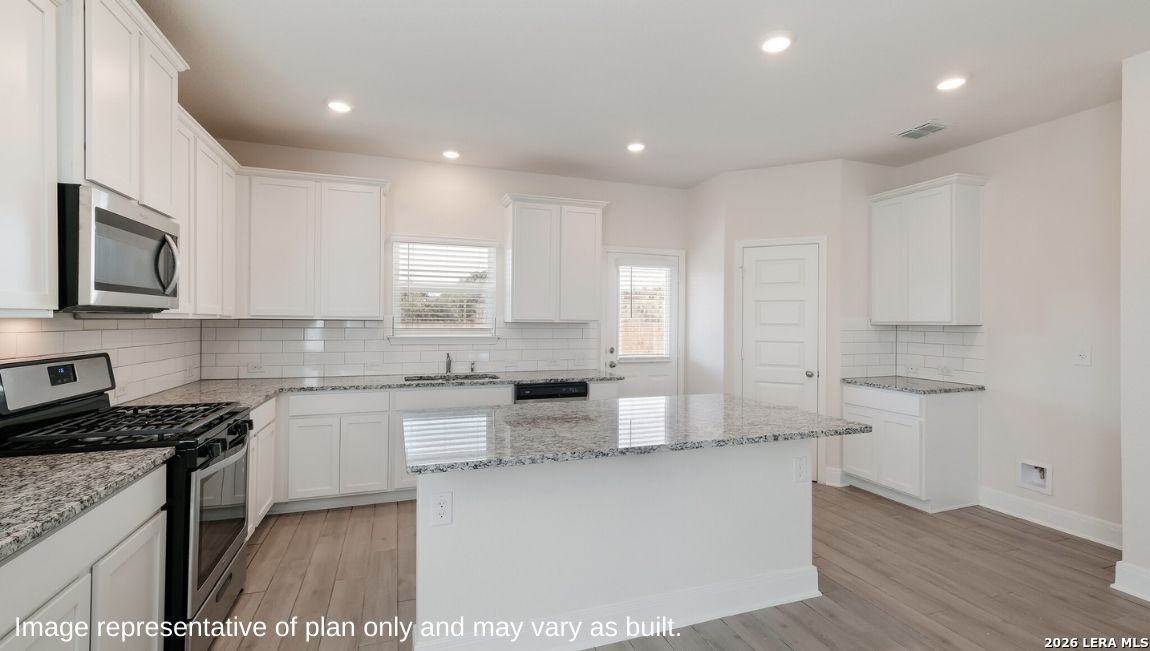 213 Rolling River Cibolo TX 78108