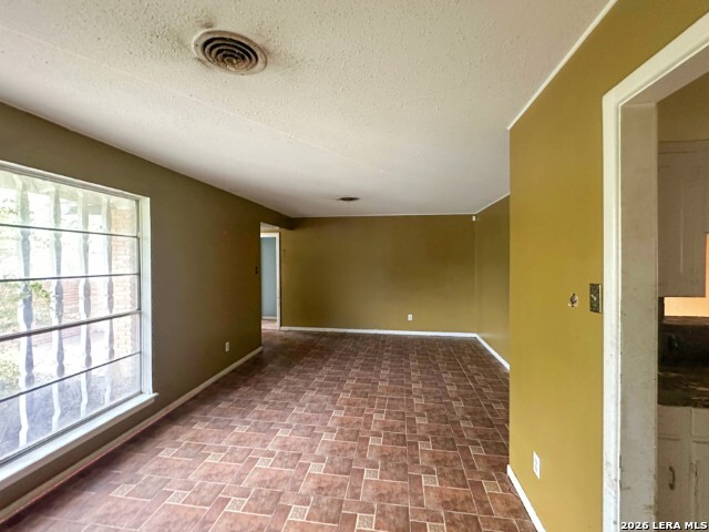 3446 Chateau Drive San Antonio TX 78219