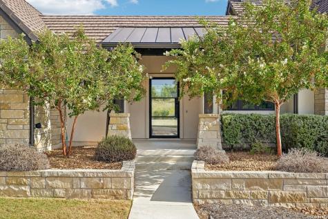 1760 Royal Point Canyon Lake TX 78133