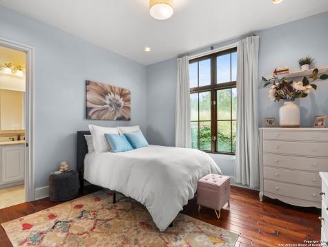 103 Castle Rock Boerne TX 78006