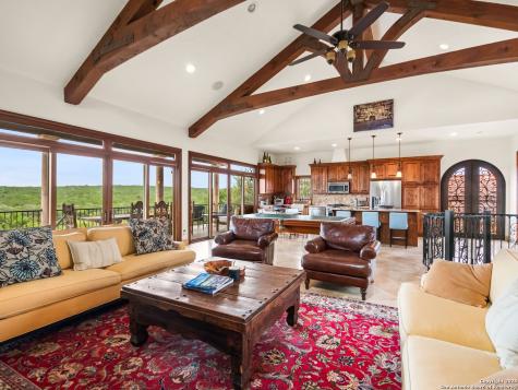 103 Castle Rock Boerne TX 78006