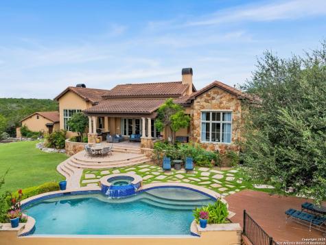103 Castle Rock Boerne TX 78006