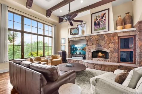 103 Castle Rock Boerne TX 78006