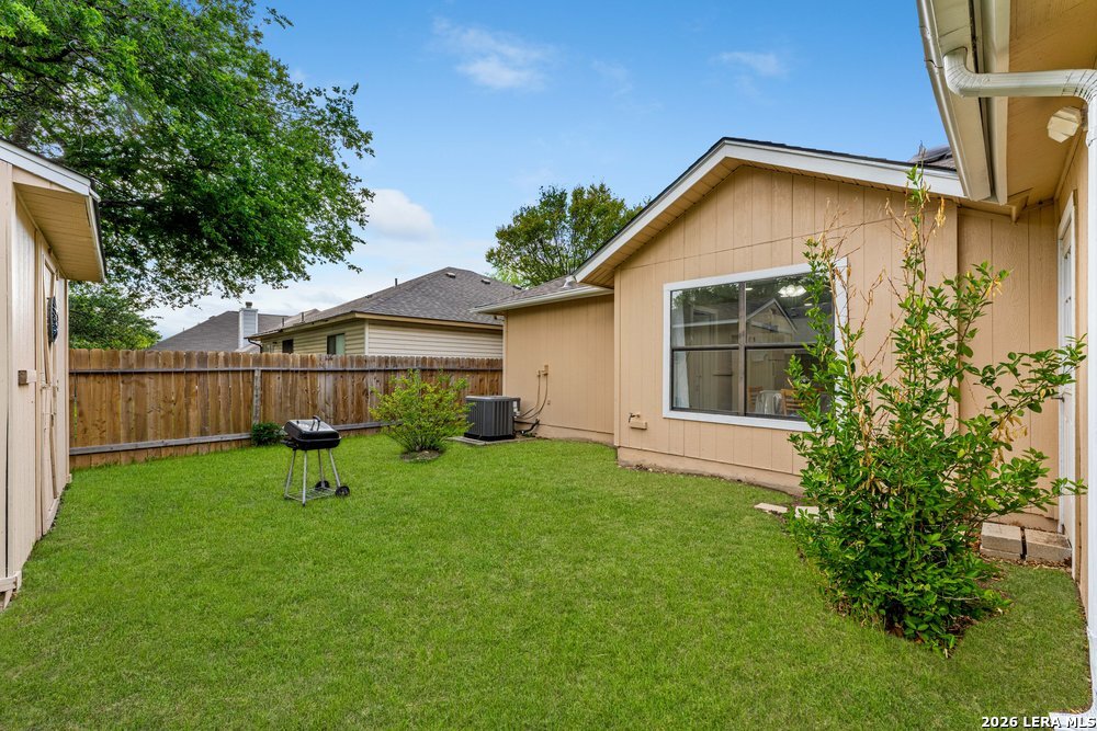 9238 Bowen Drive San Antonio TX 78250