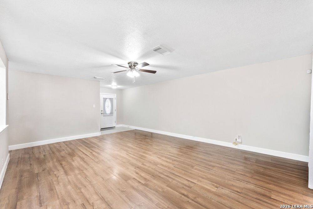 9238 Bowen Drive San Antonio TX 78250