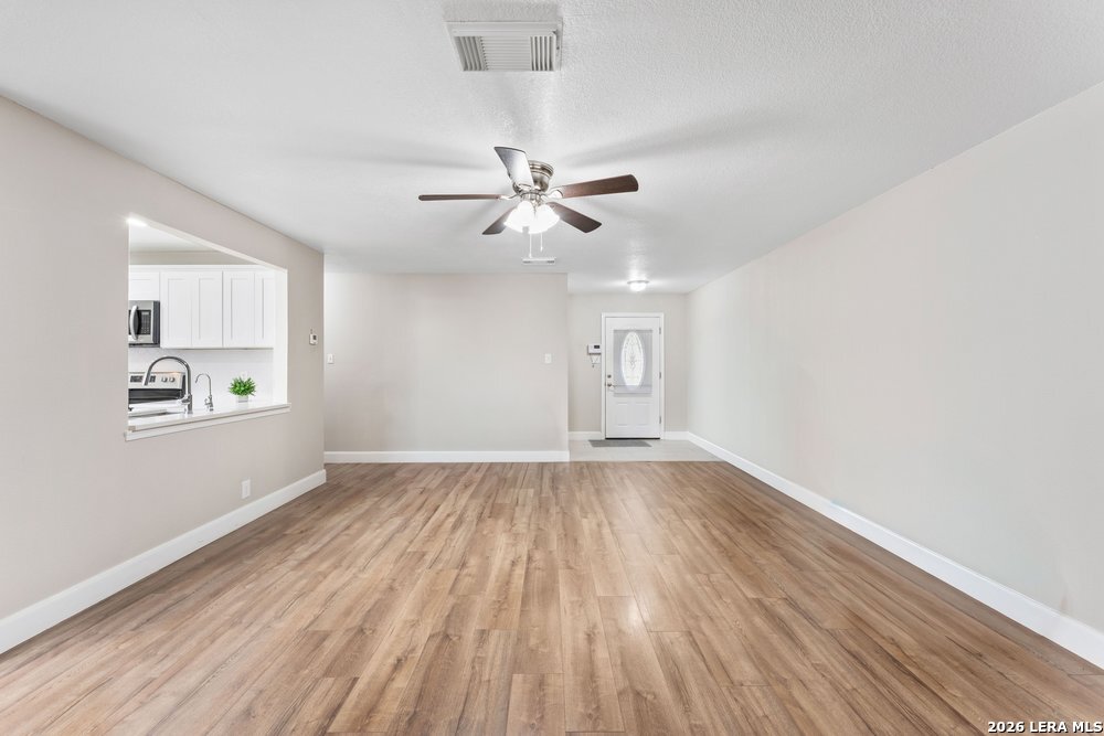9238 Bowen Drive San Antonio TX 78250