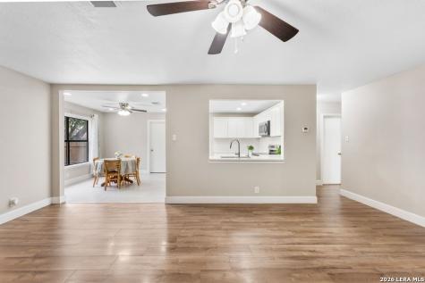 9238 Bowen Drive San Antonio TX 78250