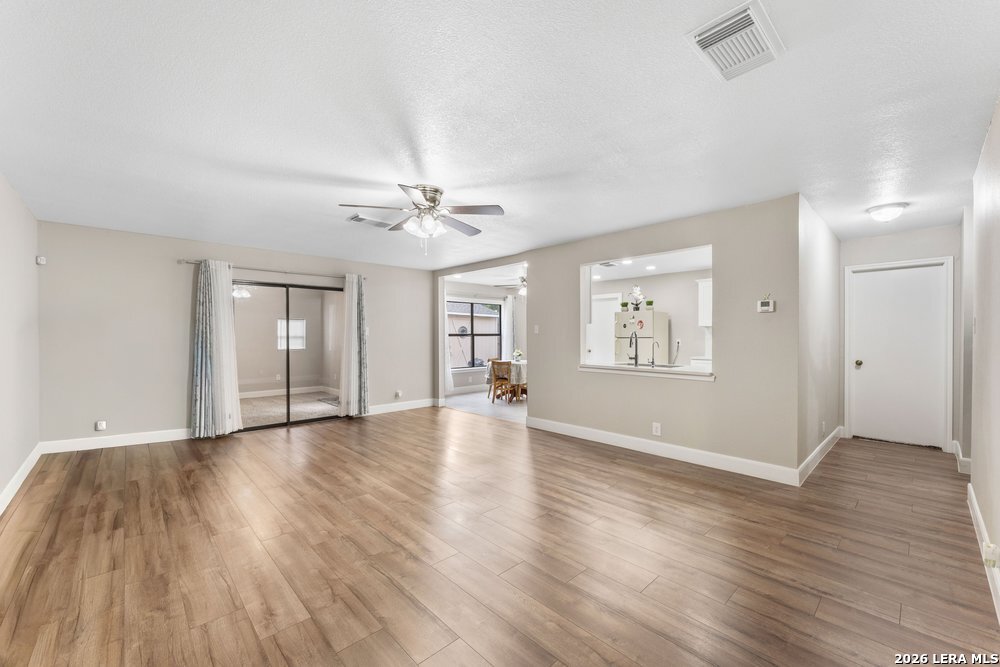 9238 Bowen Drive San Antonio TX 78250