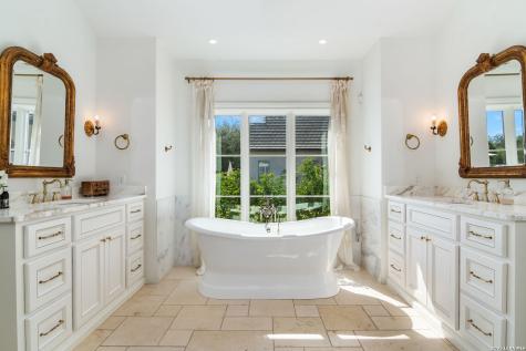 105 Lodge Springs Boerne TX 78006