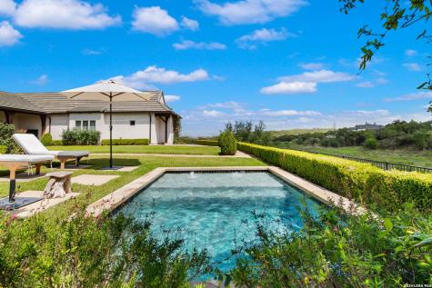 105 Lodge Springs Boerne TX 78006