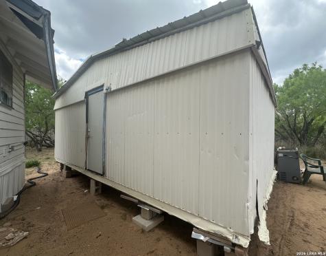512 E Ave J Christine TX 78026