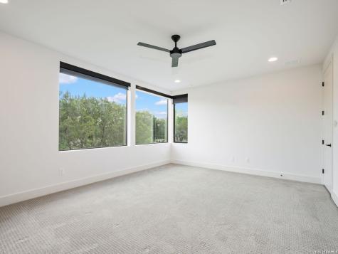 211 Wellesley Hill San Antonio TX 78231