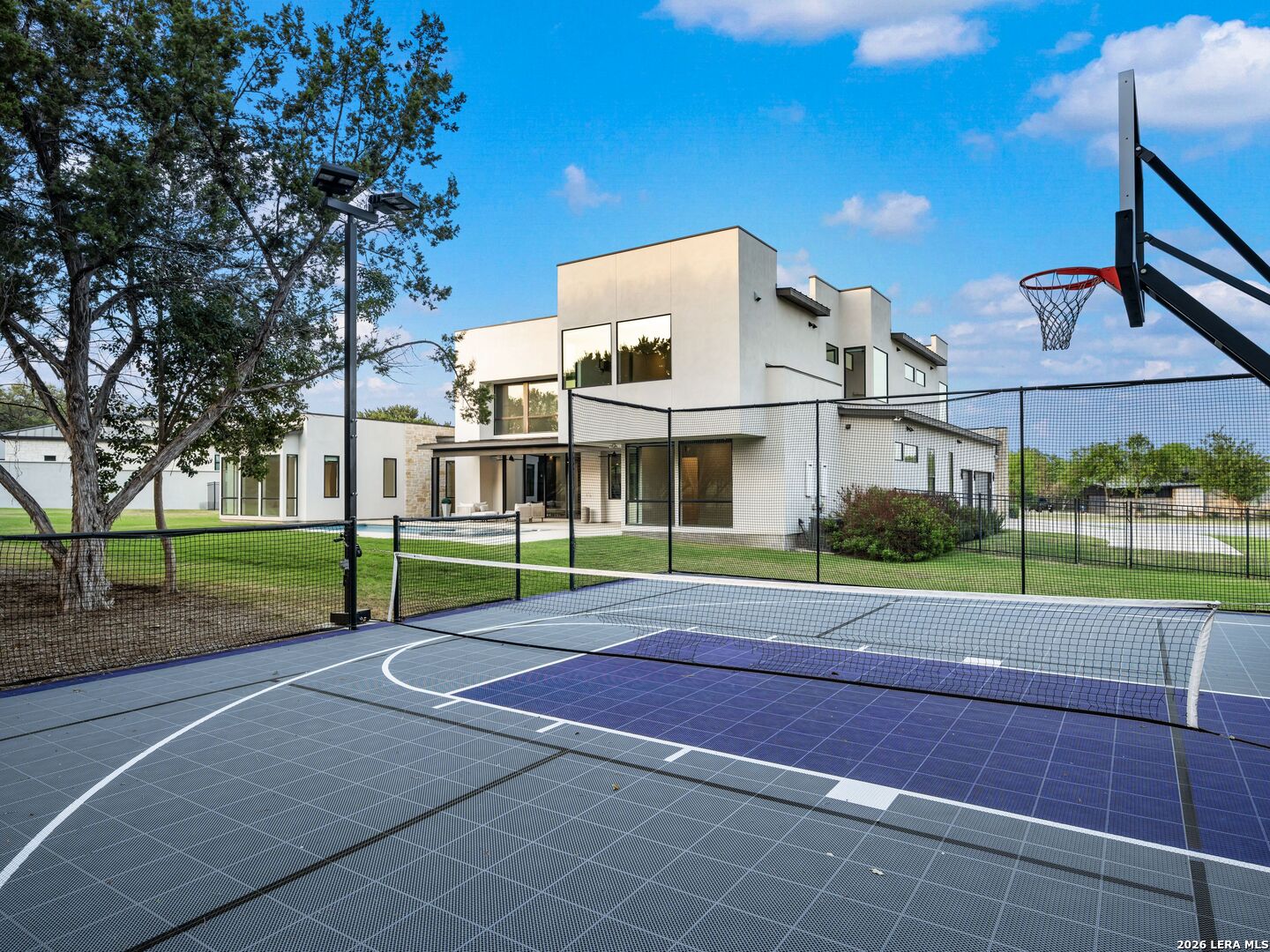 211 Wellesley Hill San Antonio TX 78231