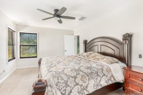 9807 Sugarloaf San Antonio TX 78245