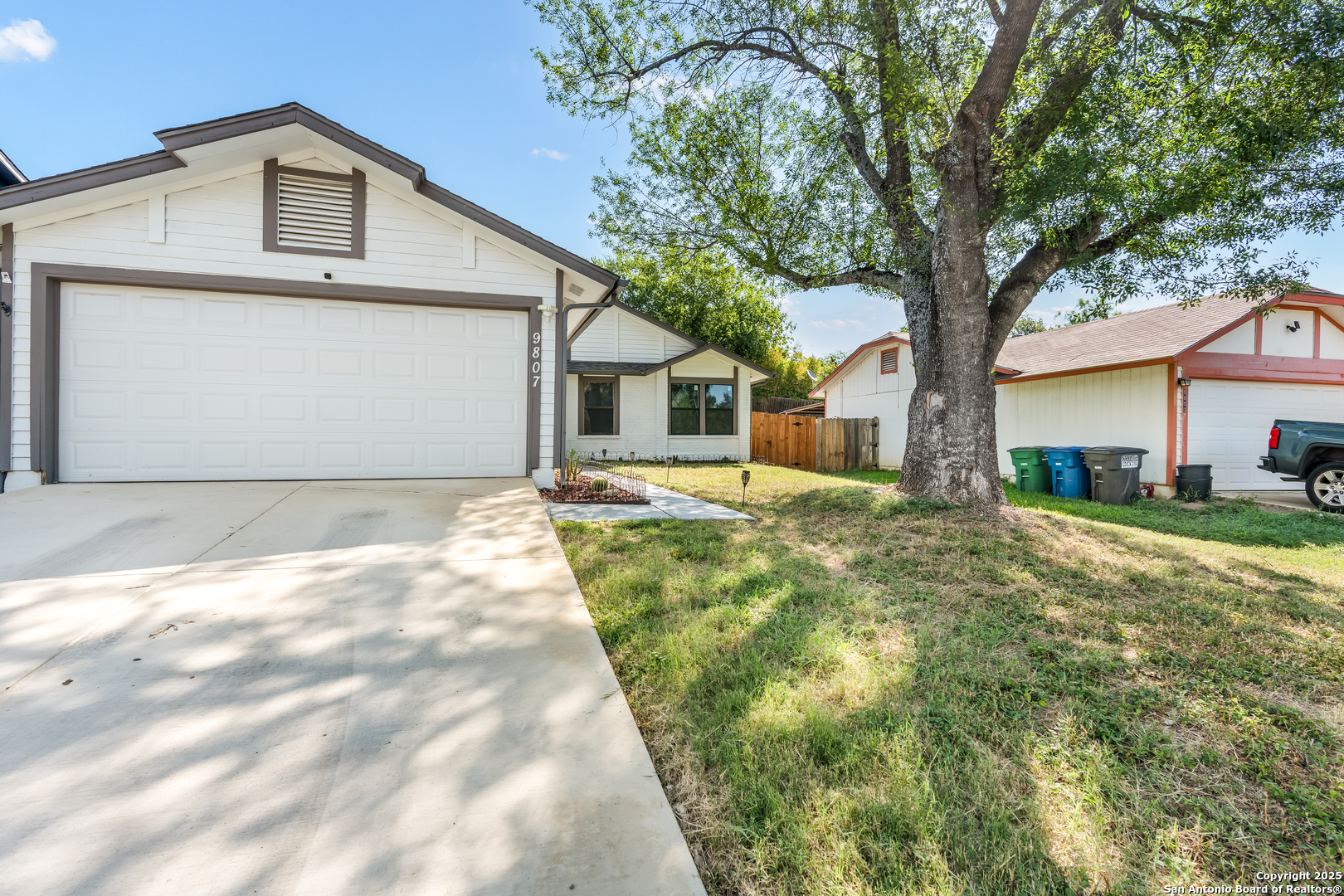 9807 Sugarloaf San Antonio TX 78245