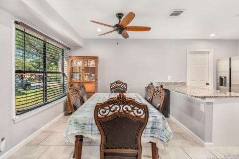 9807 Sugarloaf San Antonio TX 78245