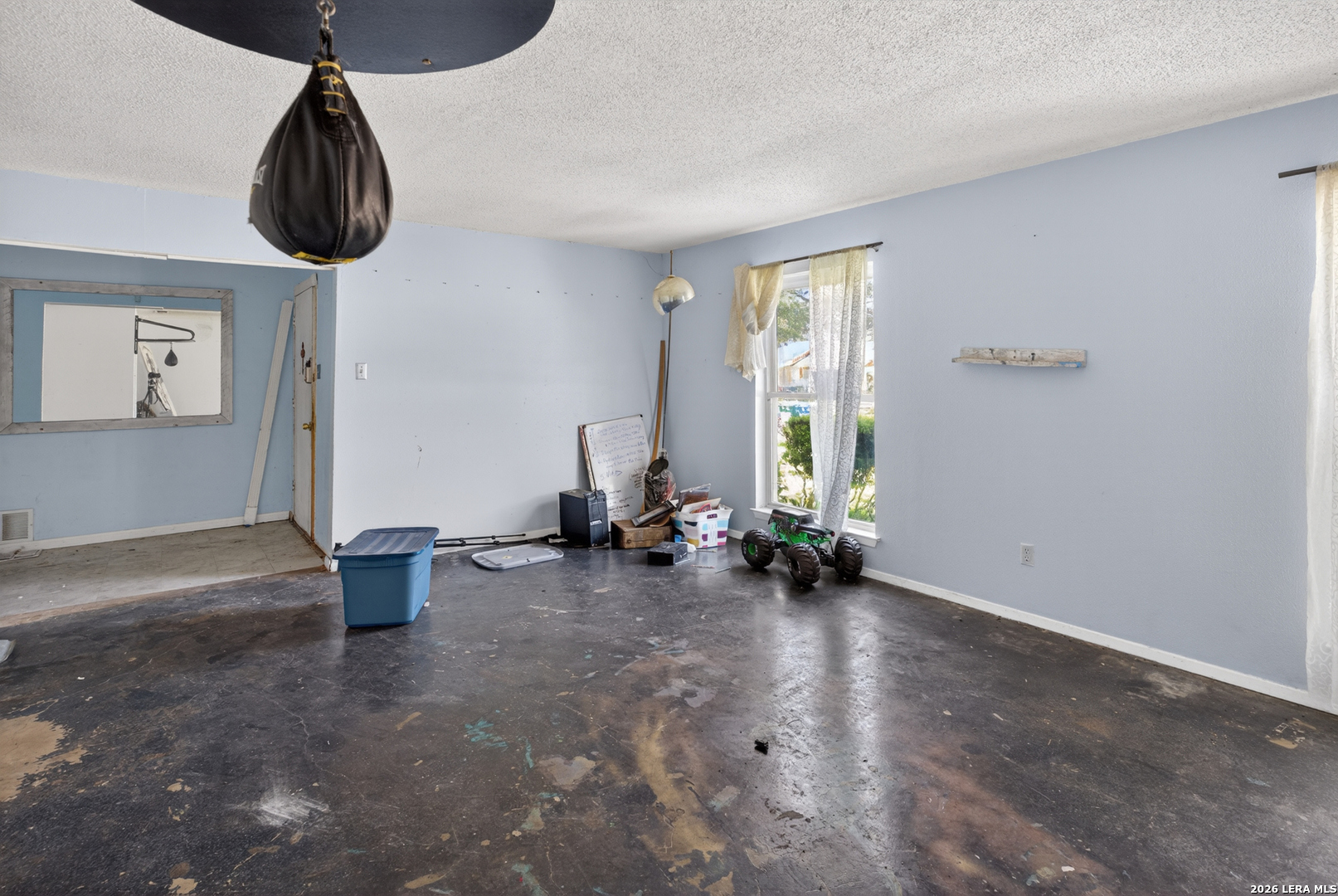 5026 La Haya Street San Antonio TX 78233