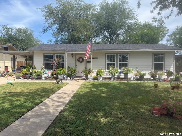 1011 E Hutchinson Beeville TX 78102