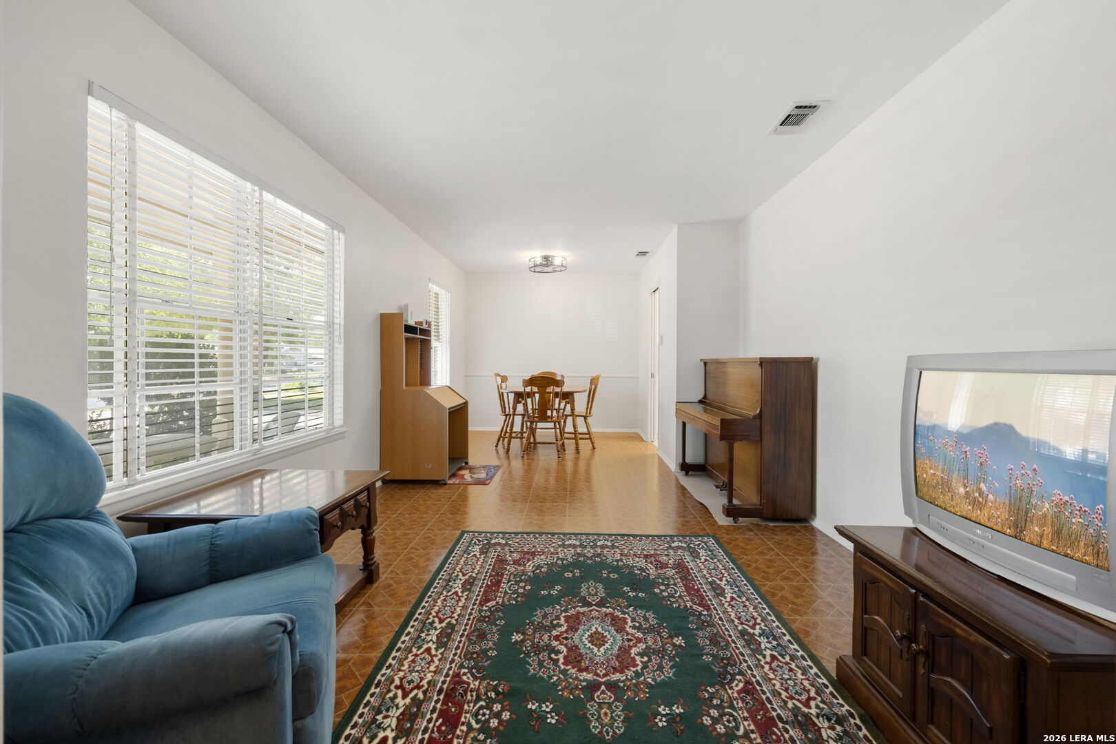 5247 Round Table San Antonio TX 78218