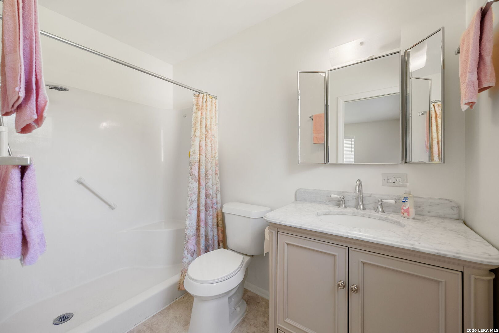 5247 Round Table San Antonio TX 78218
