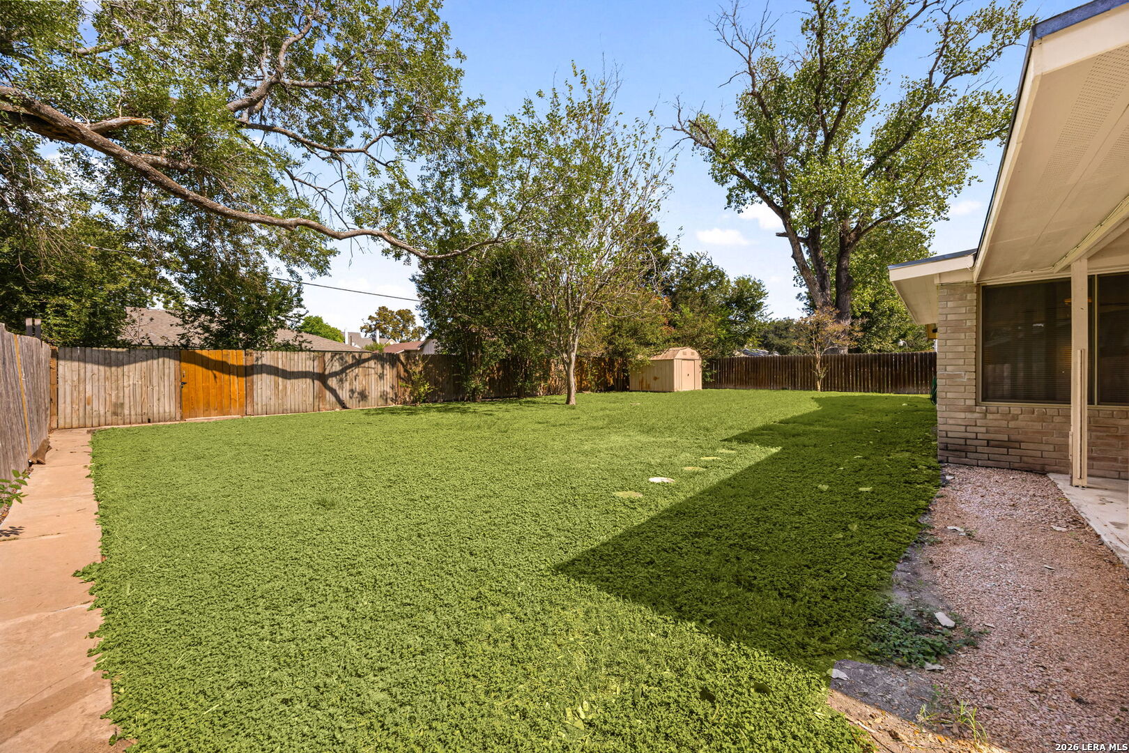 5247 Round Table San Antonio TX 78218