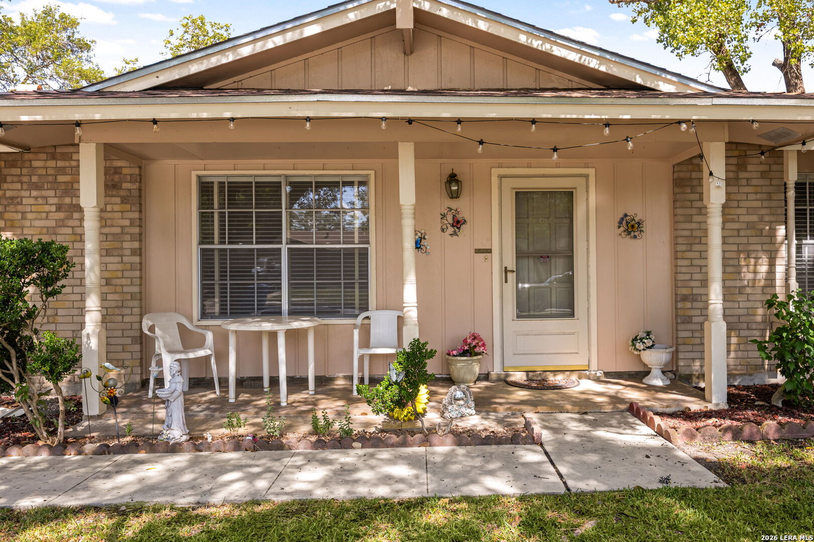 5247 Round Table San Antonio TX 78218