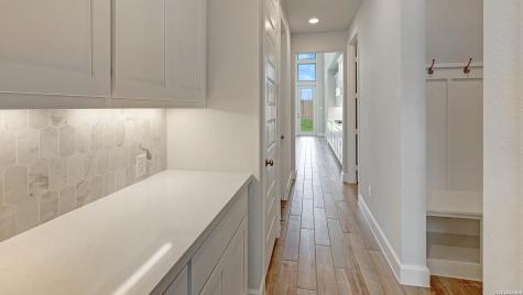 338 Haby Hill San Antonio TX 78253