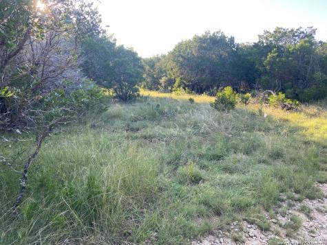 191 Agarita Circle Concan TX 78838