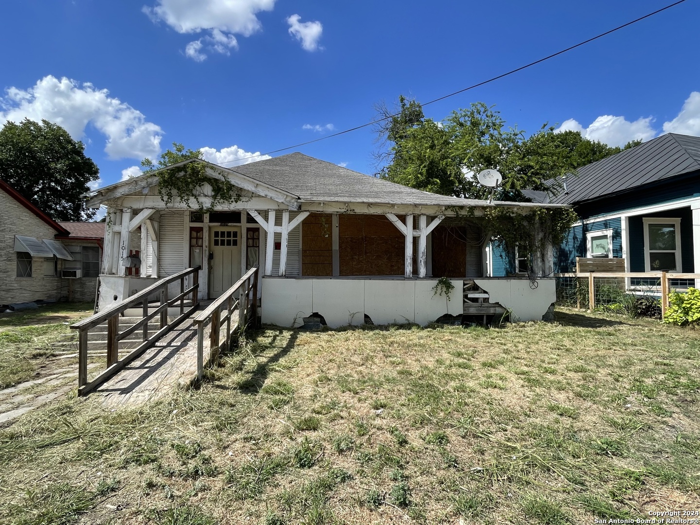 1015 Steves Avenue San Antonio TX 78210