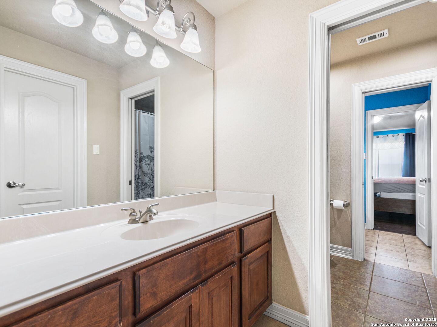 2815 Roan Creek San Antonio TX 78259