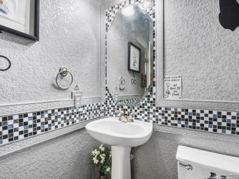 2815 Roan Creek San Antonio TX 78259