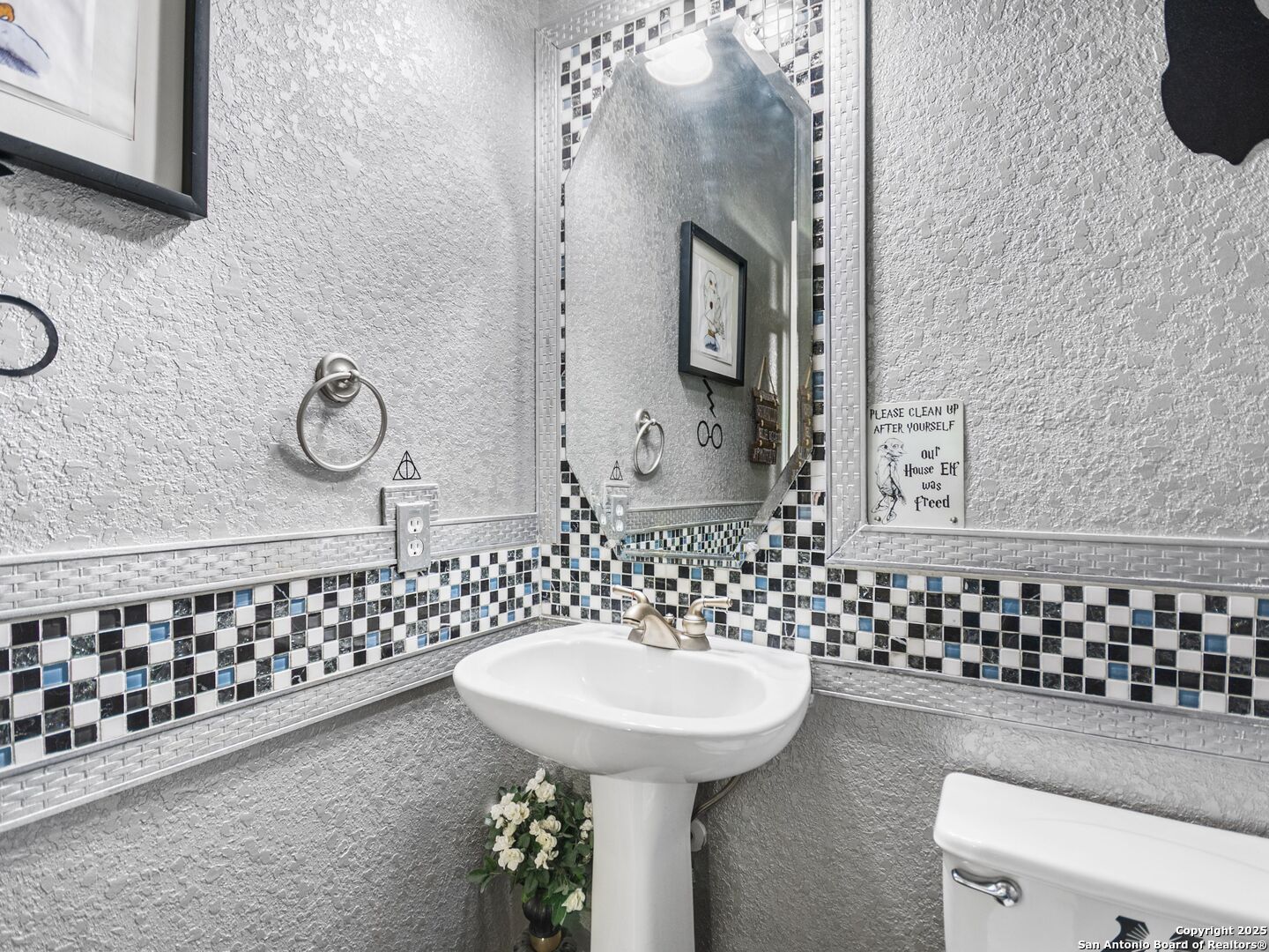 2815 Roan Creek San Antonio TX 78259