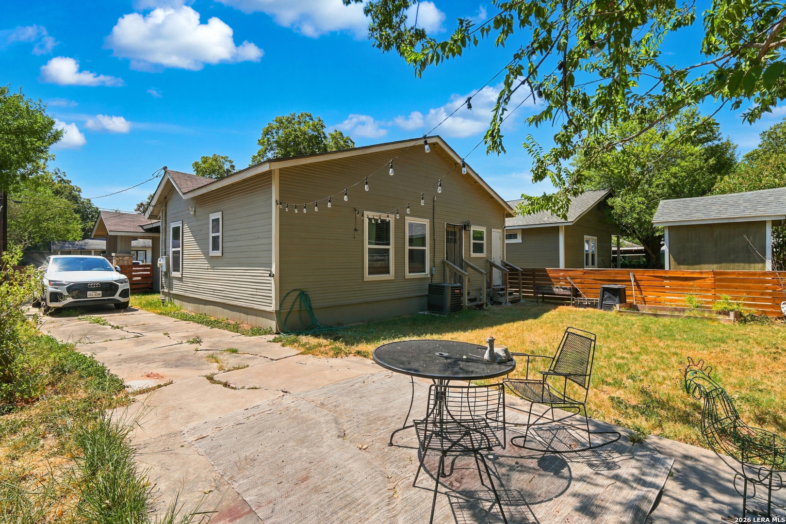 215 W High Avenue San Antonio TX 78210
