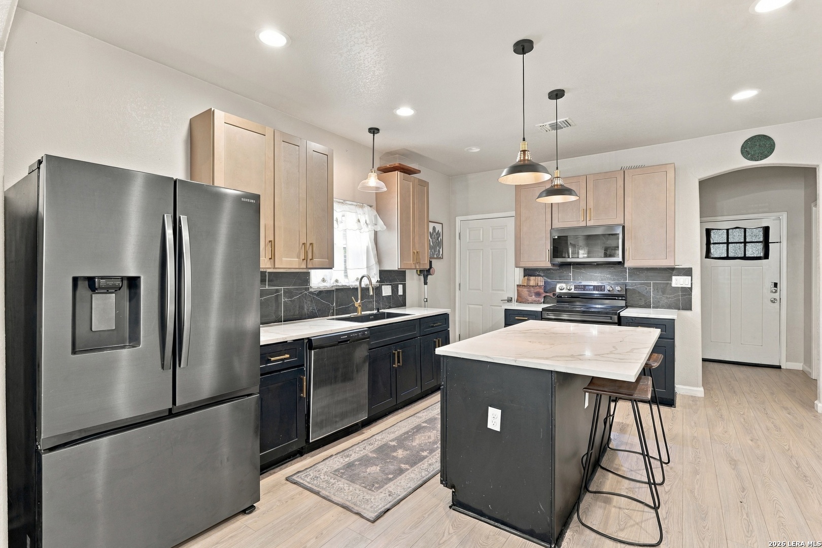 215 W High Avenue San Antonio TX 78210