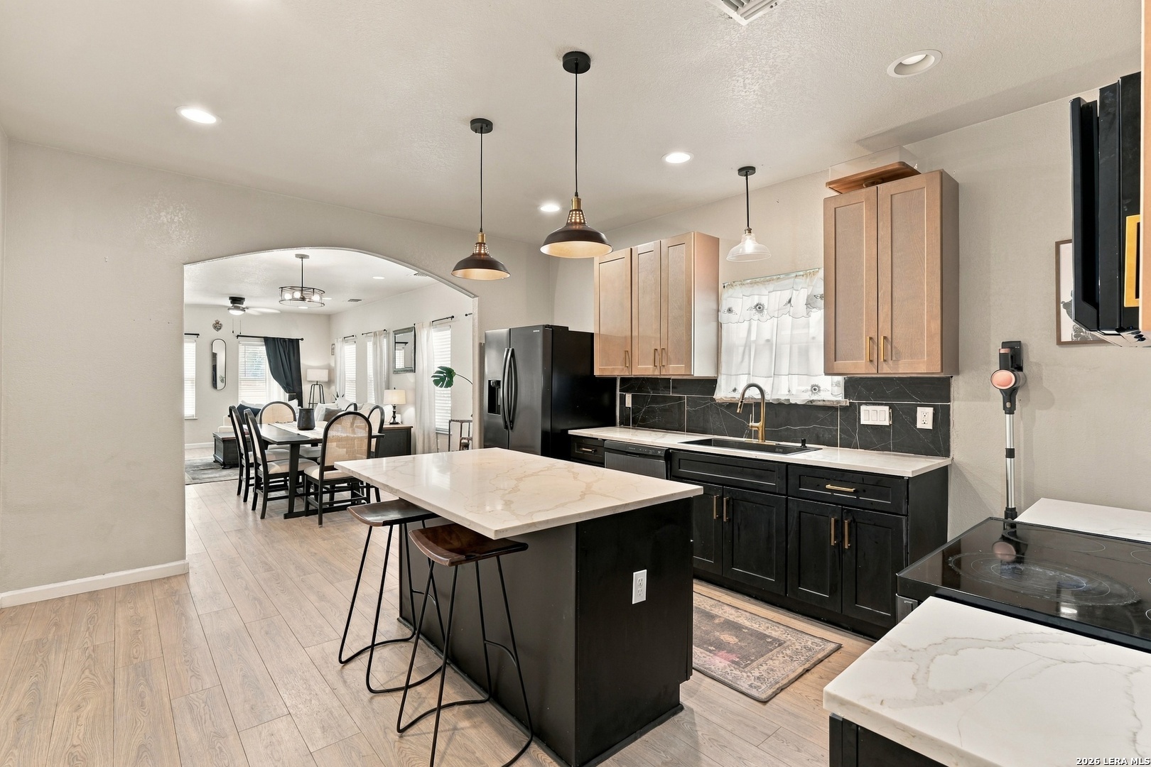 215 W High Avenue San Antonio TX 78210