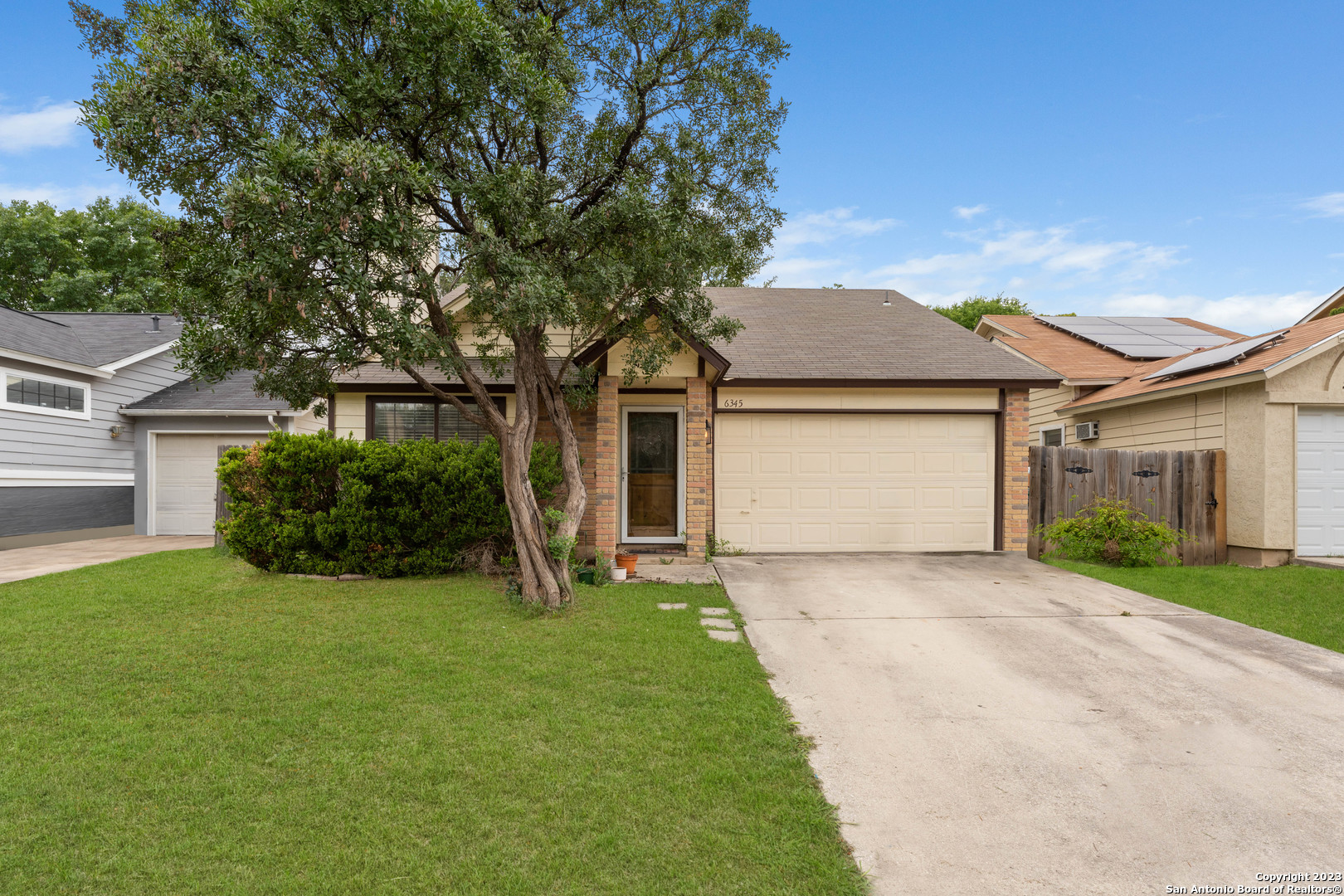 6345 Village Arbor San Antonio TX 78250