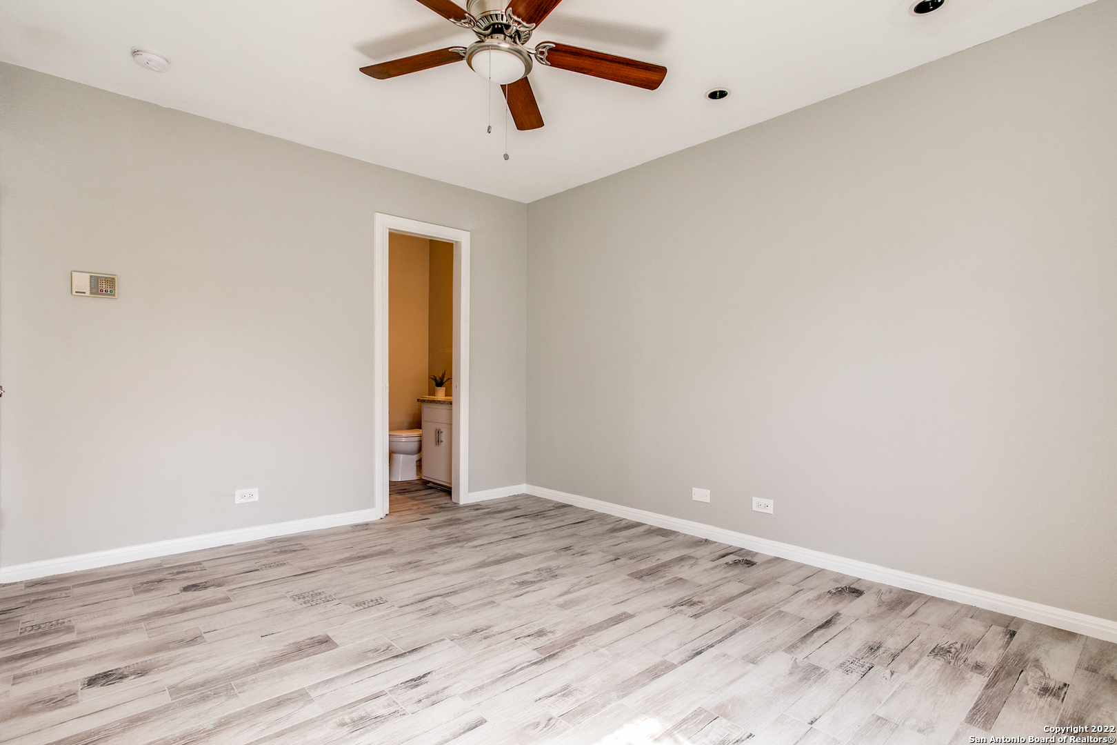 6235 Flint Rock Drive San Antonio TX 78238