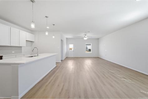 2906 Tengyc Bow San Antonio TX 78245