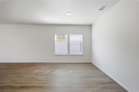 2906 Tengyc Bow San Antonio TX 78245