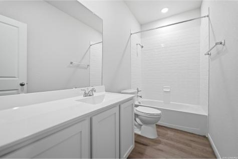 2906 Tengyc Bow San Antonio TX 78245