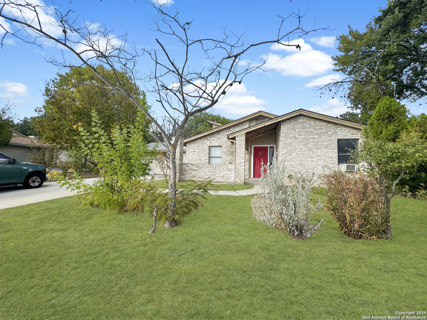 6311 Viva Max Drive San Antonio TX 78238