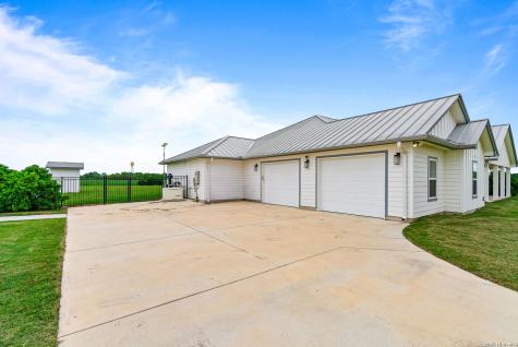 14646 County Road 756 Sinton TX 78387