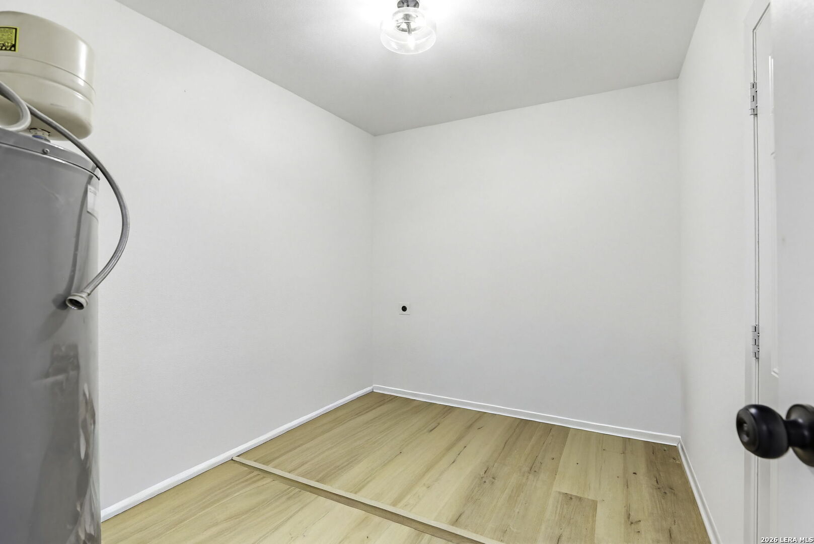 227 W Glenview San Antonio TX 78228
