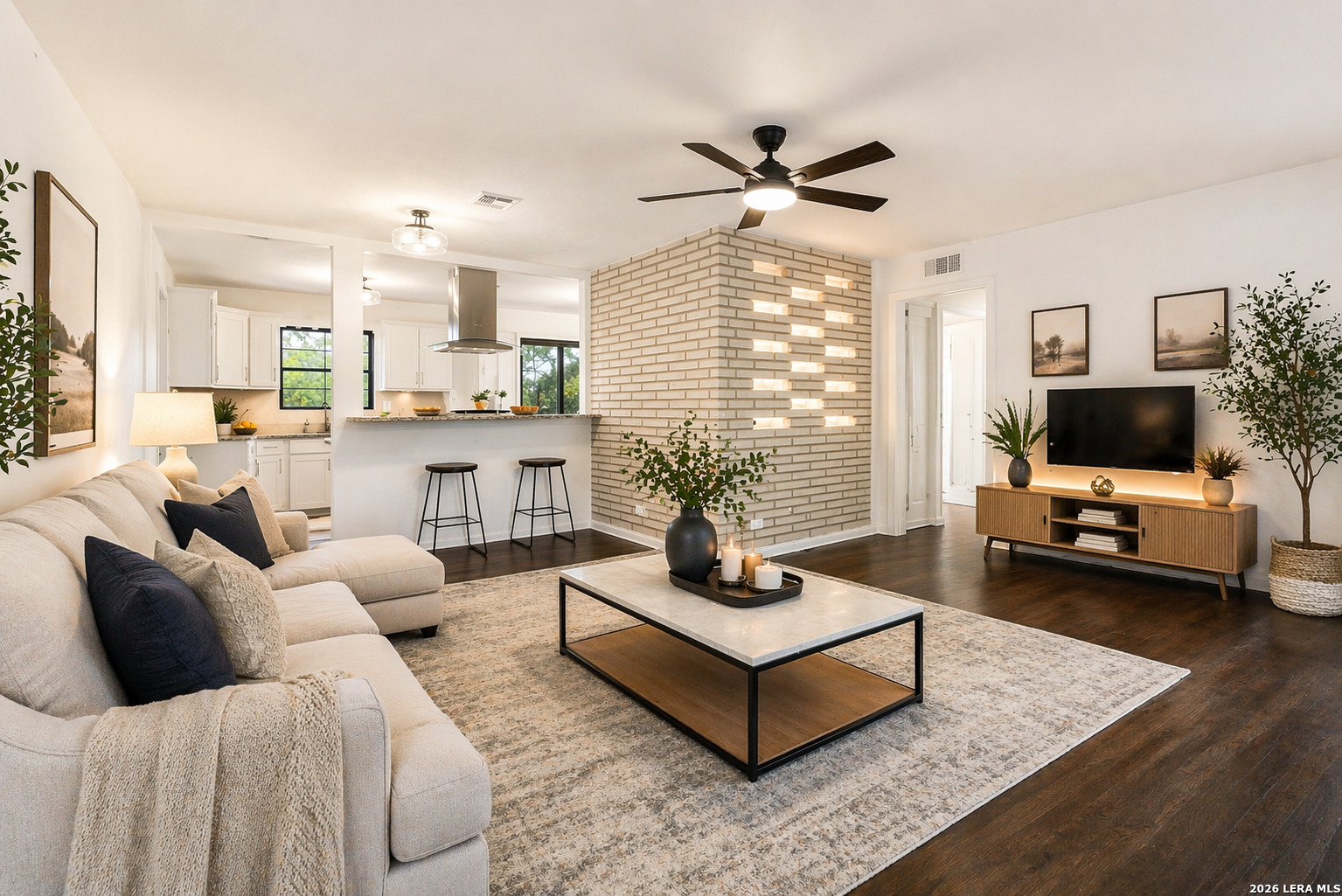 227 W Glenview San Antonio TX 78228