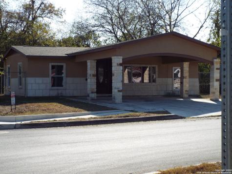 334 Basswood Drive San Antonio TX 78213