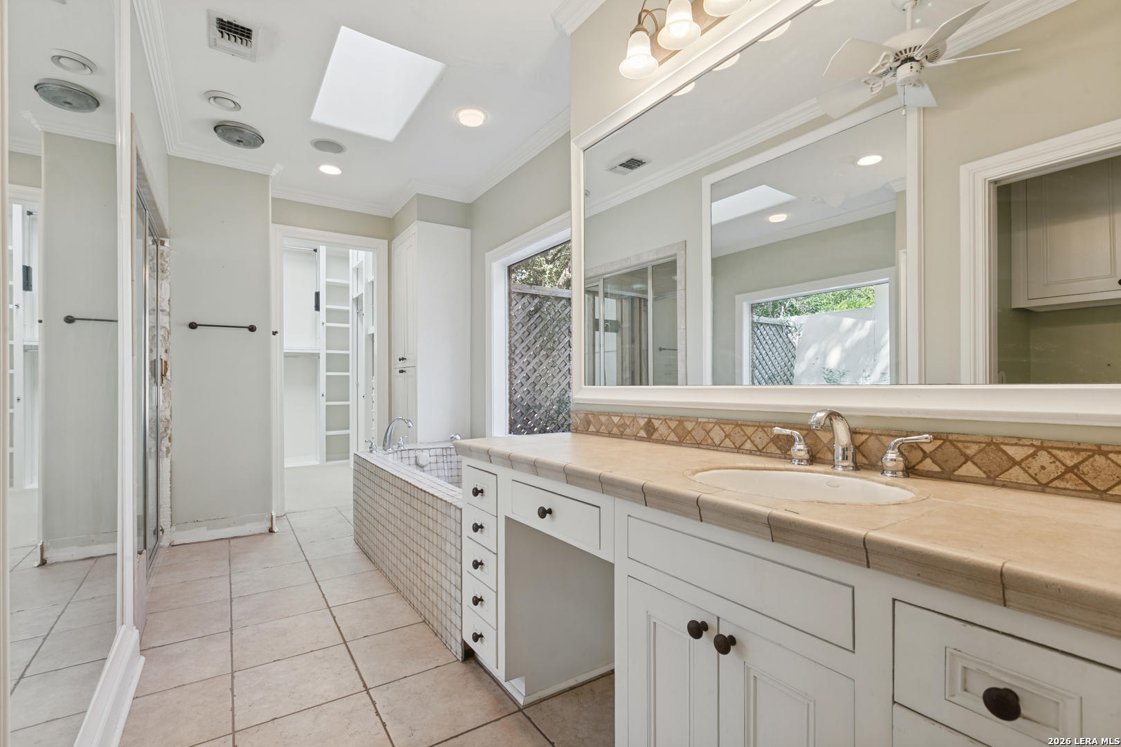 211 Viesca Street San Antonio TX 78209