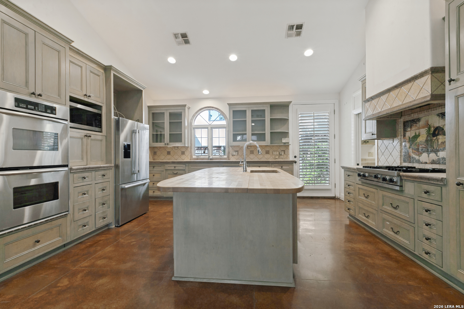 211 Viesca Street San Antonio TX 78209