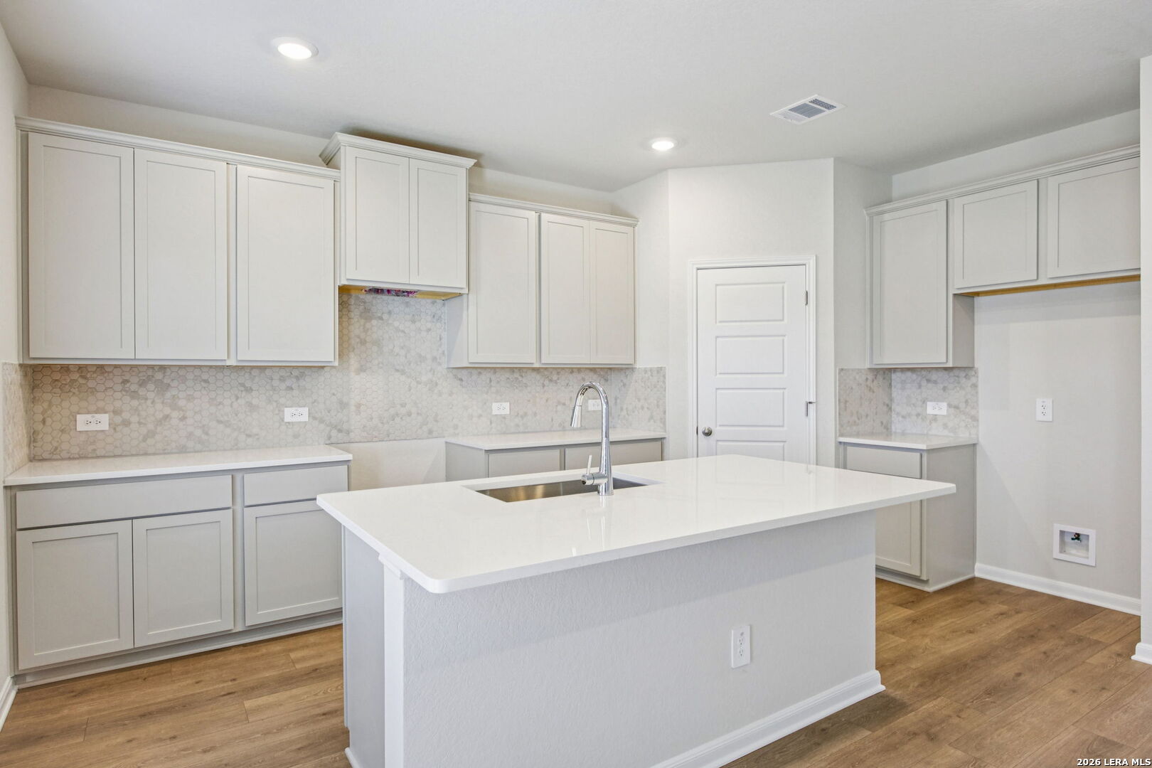 1305 Lydian Broom San Antonio TX 78245