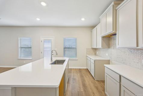 1305 Lydian Broom San Antonio TX 78245